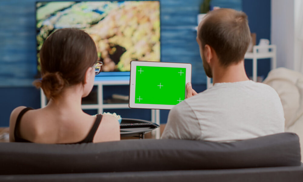 nordic-iptv:-den-nya-tv-revolutionen-i-sverige?-en-analys-for-2025